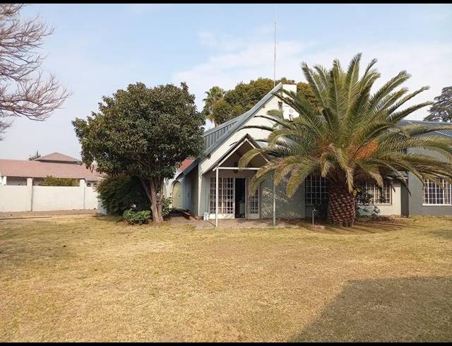 3 BEDROOM HOUSE FOR SALE IN VAALPARK